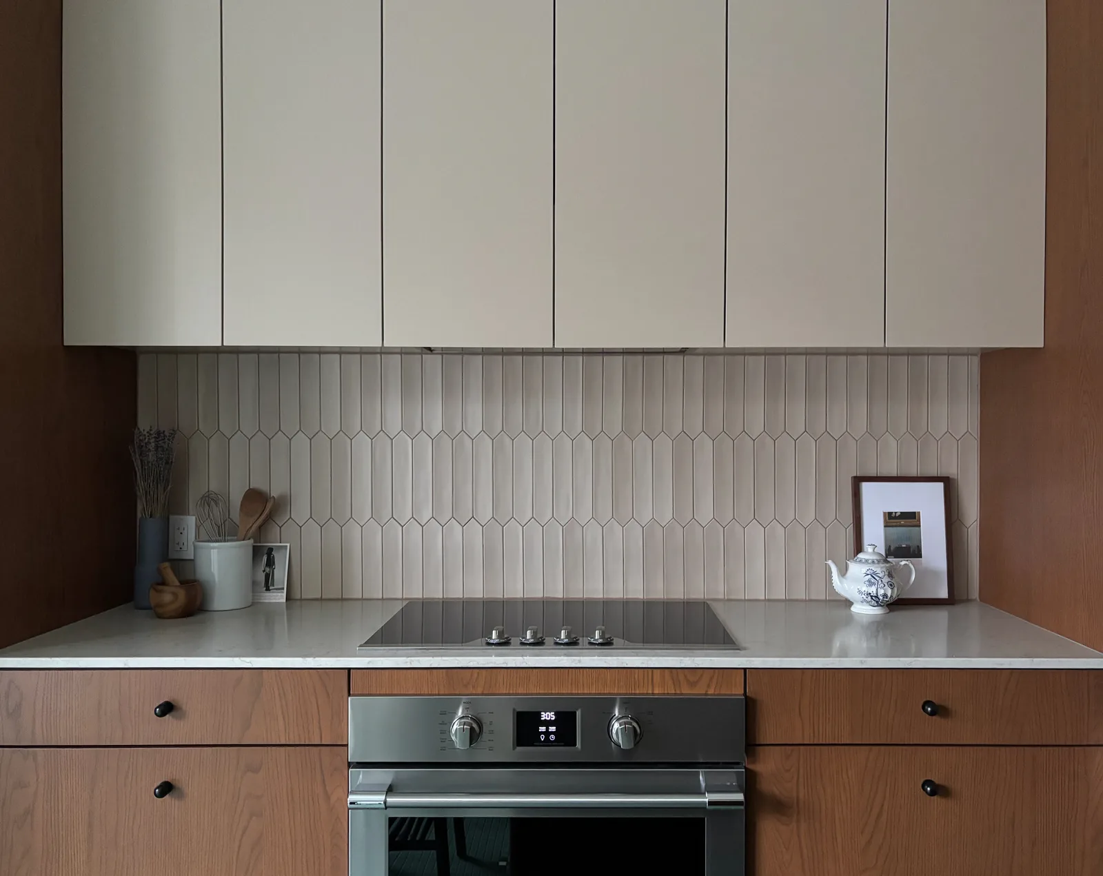 Beaconsfield · Cuisines sur mesure by Gepetto Ébénisterie · custom millwork project in Montréal